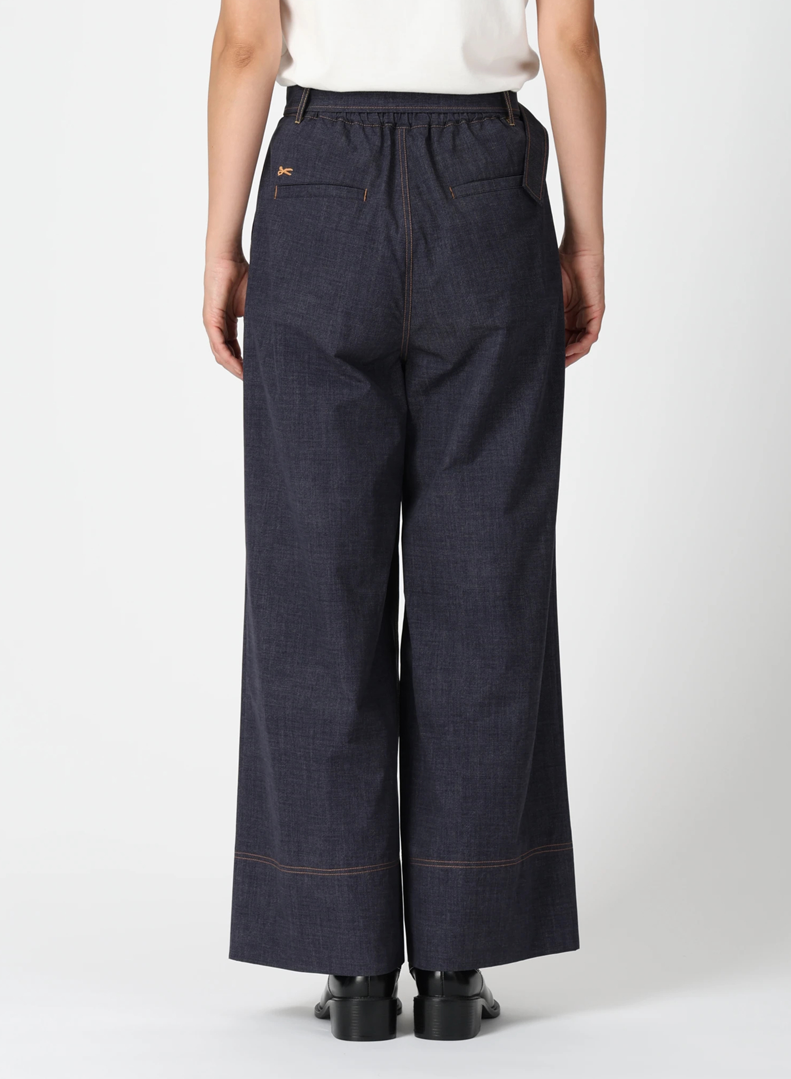 DENHAM(デンハム) |DENIM LIKE LIGHT PANTS