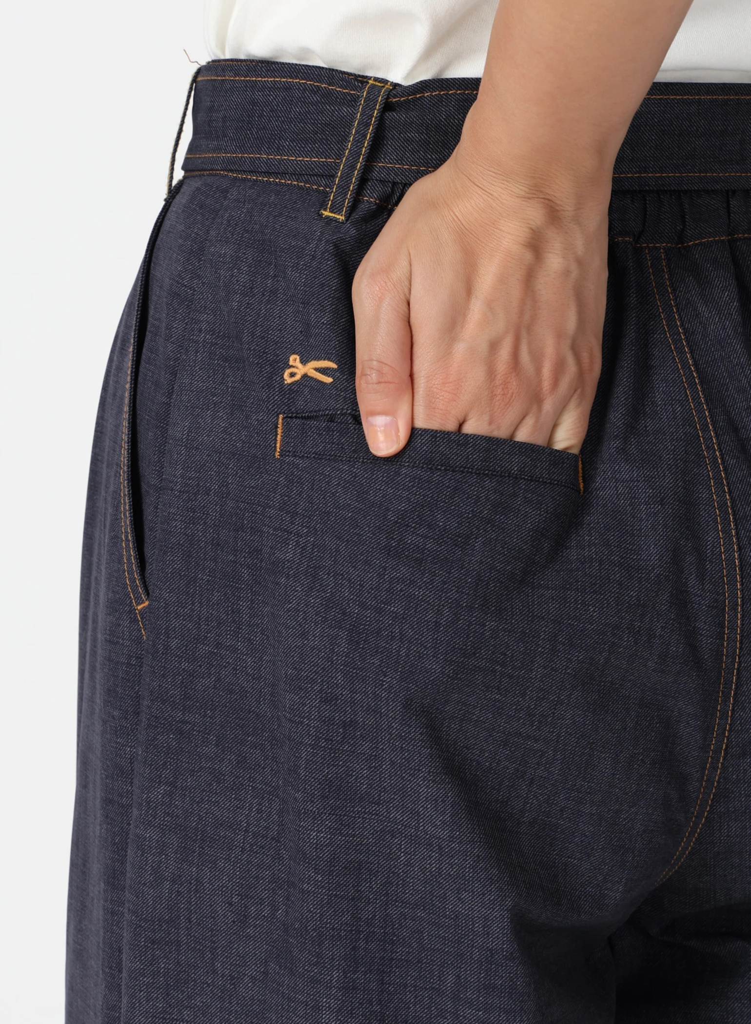 DENHAM(デンハム) |DENIM LIKE LIGHT PANTS
