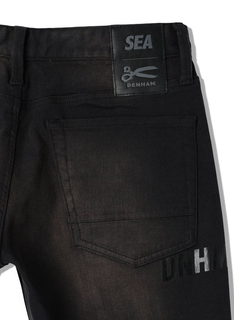 デンハムダメージジーンズRAZOR W32 （黒） DENHAM×WDS RAZOR FM アイテム詳細｜DENHAM（デンハム）日本公式