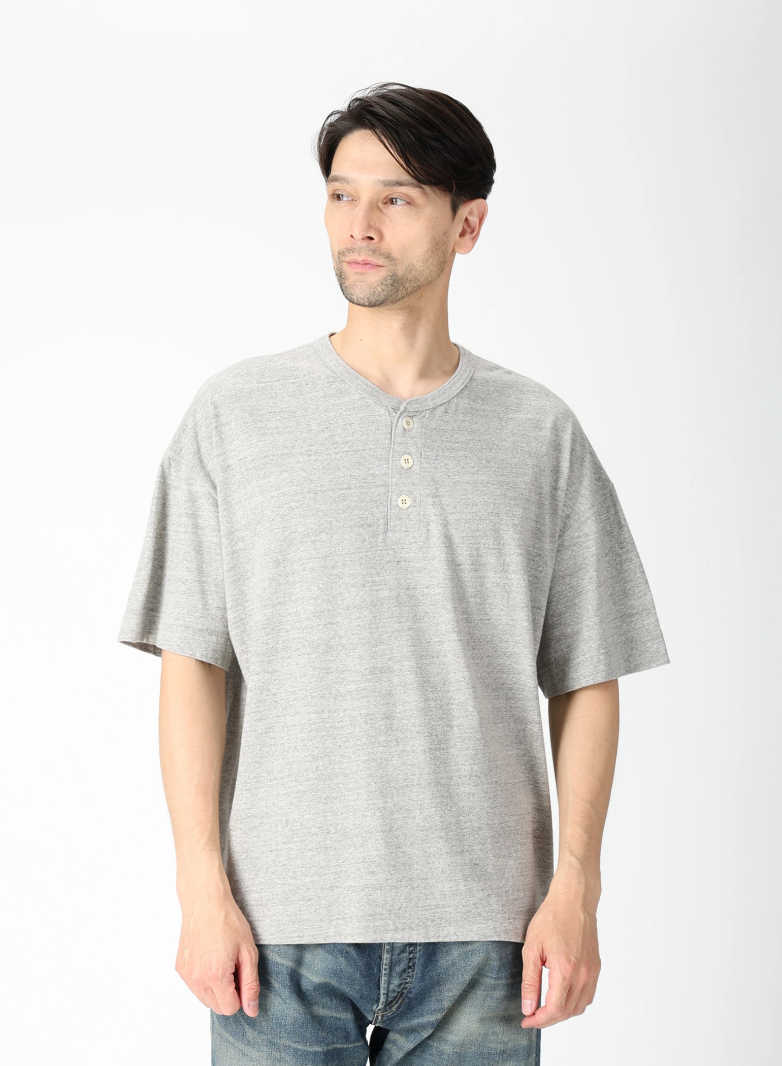 DENHAM(デンハム) |a IN U HENLEY NECK TEE