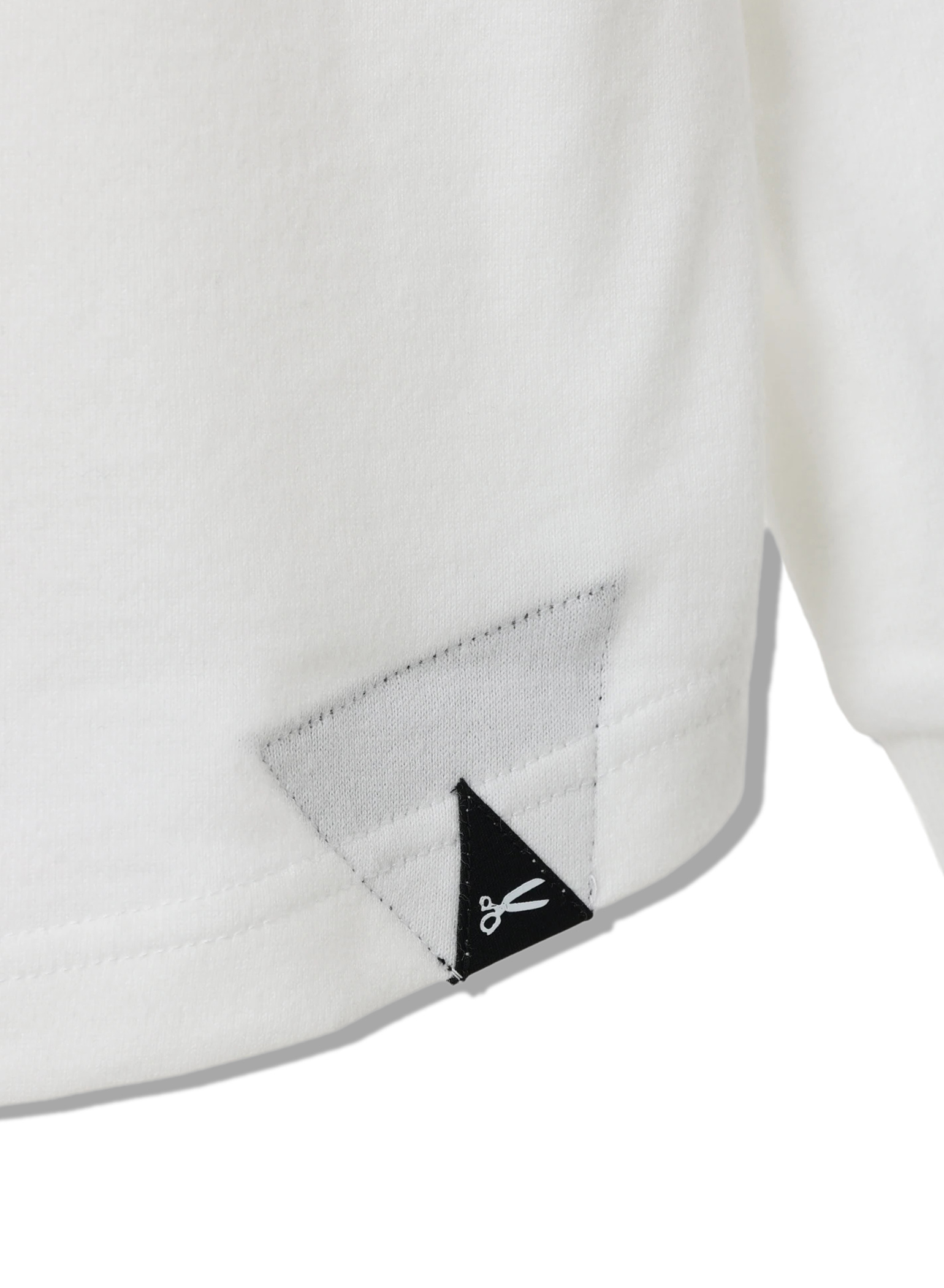 7 POCKET TEE LS アイテム詳細｜DENHAM（デンハム）日本公式オンライン 