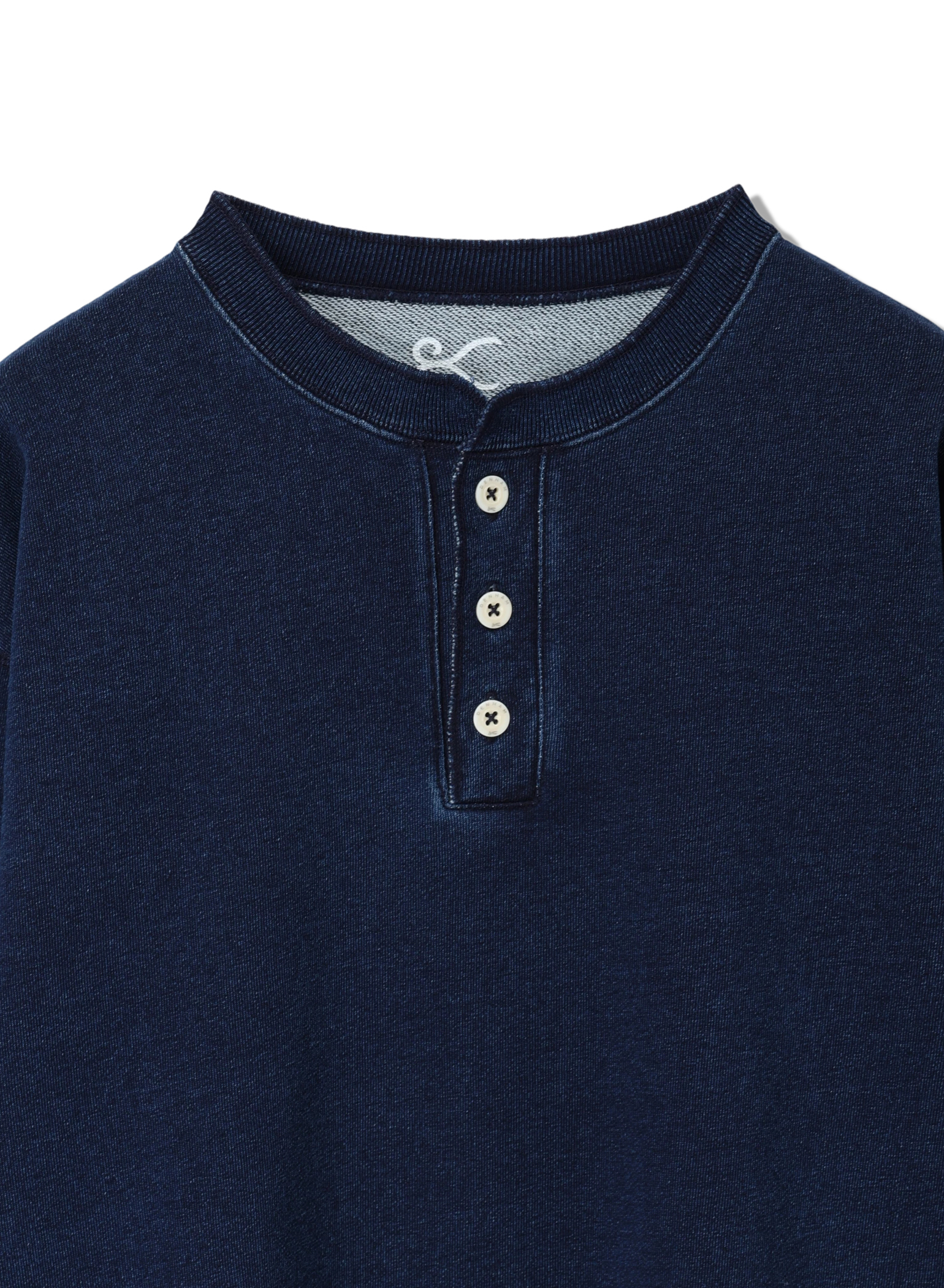 DENHAM(デンハム) |INDIGO HENLEY SWEAT