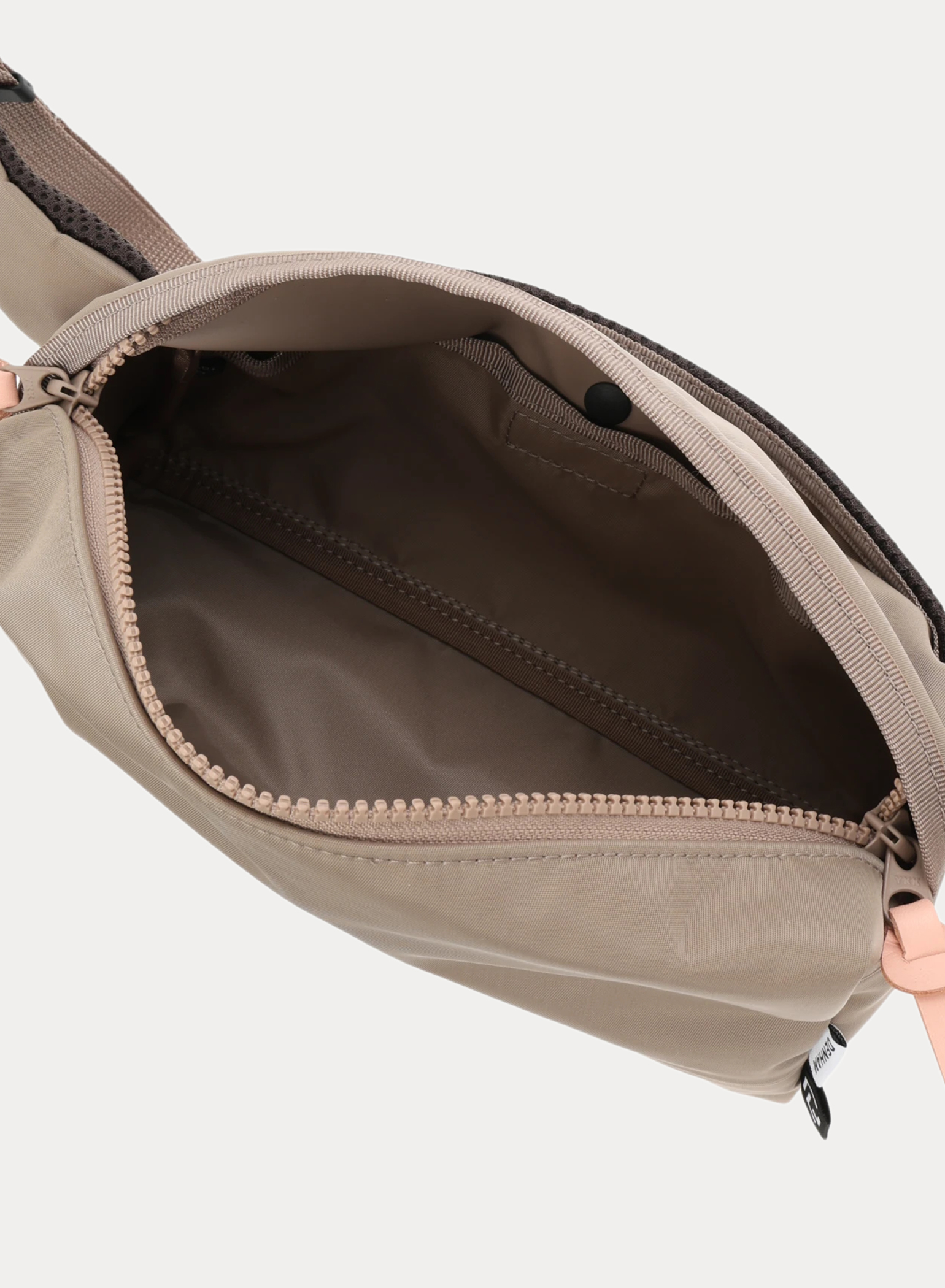 RMD x DH WAIST BAG アイテム詳細｜DENHAM（デンハム）日本公式