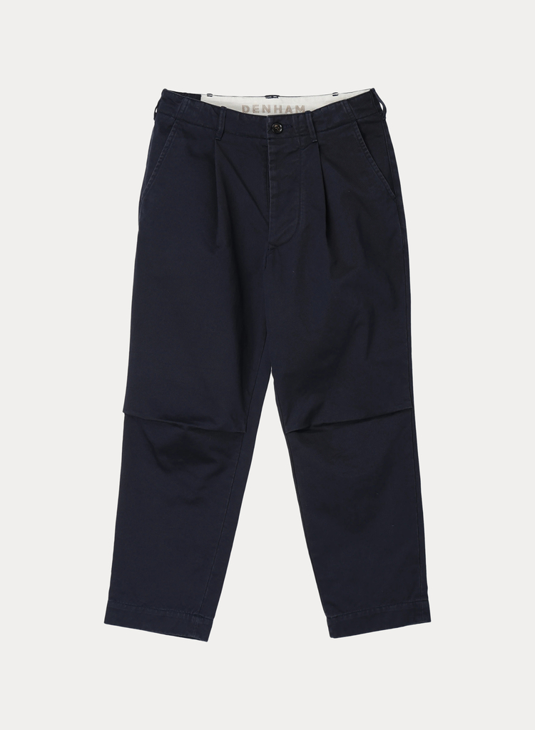 デンハム チノパン DENHAM a IN U CHINO ネイビー デンハム チノパン DENHAM a IN U CHINO ネイビー a IN U CHINO PANTS