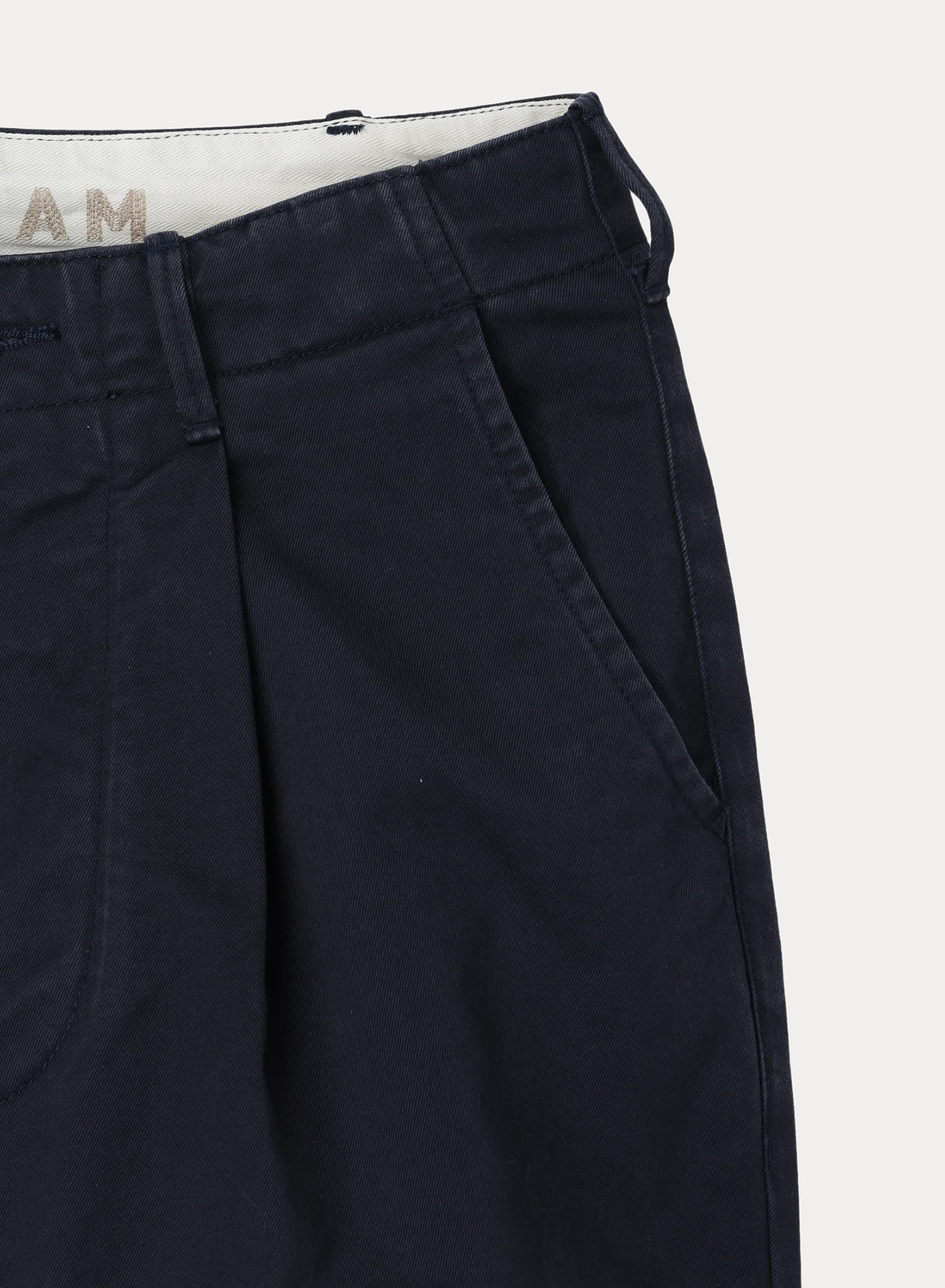 デンハム チノパン DENHAM a IN U CHINO ネイビー a IN U CHINO PANTS アイテム詳細｜DENHAM（デンハム）日本公式