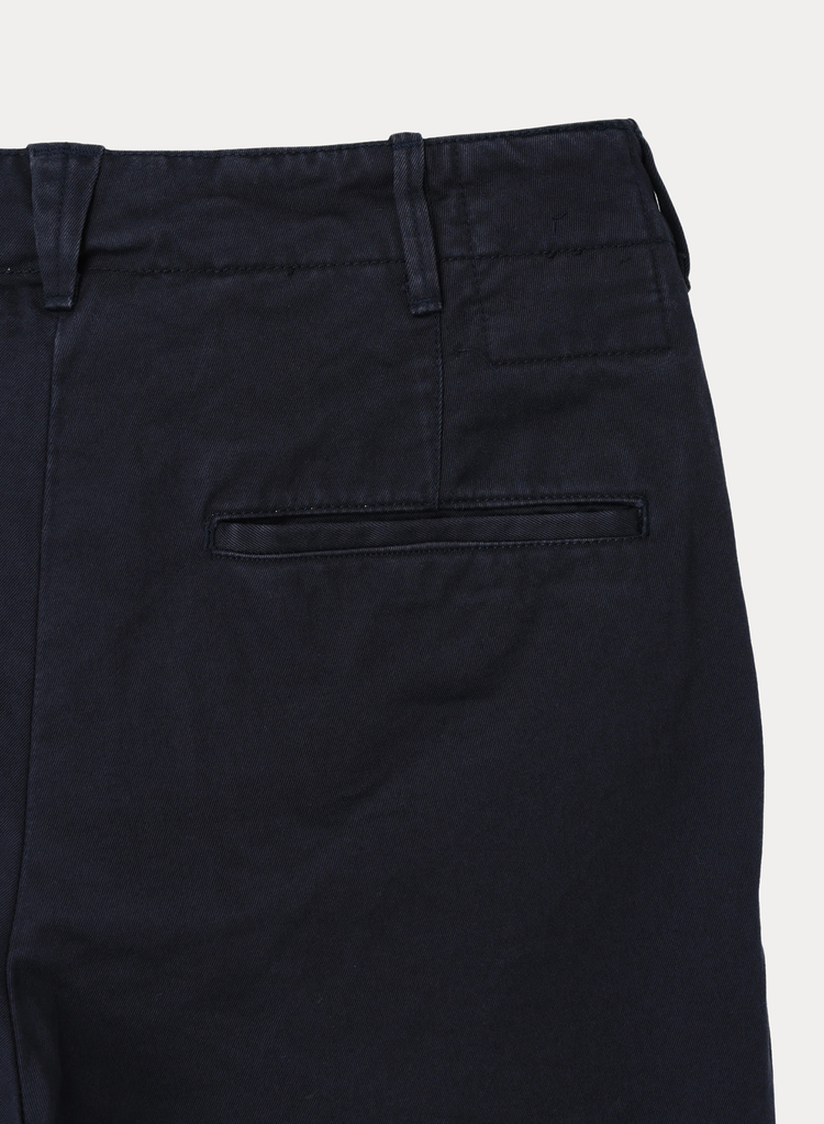 a IN U CHINO PANTS アイテム詳細｜DENHAM（デンハム）日本公式
