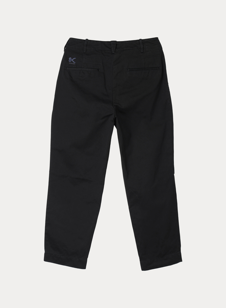 【再値下げ】デンハム　チノパン　DENHAM a IN U CHINO ブラック a IN U CHINO PANTS アイテム詳細｜DENHAM（デンハム）日本公式